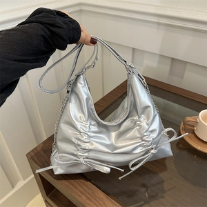 Fashion Bow Pleated Shoulder Bag For Women Large Capacity PU Leather Tote Trendy Korean Style Armpit Bag With Chain Decoration