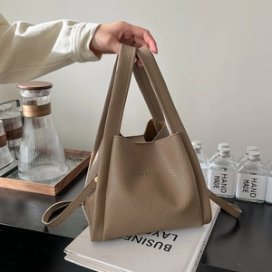 Vintage Women Minimalist PU Leather Bucket Tote Bag Litchi Grain Pattern Fashion Debossed Single Strap Daily Shoulder Crossbody Bag
