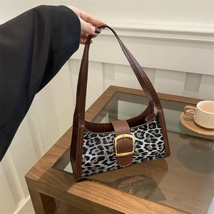 Sac Sous le Bras Vintage Français Imprimé Léopard Retro Sac à Épaule en Cuir PU Avec Boucle en Métal Mode Femme