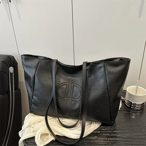 Minimalist Faux Leather Large Capacity Tote Bag For Women Lychee Texture Vintage Shoulder Bag Casual Office Handbag