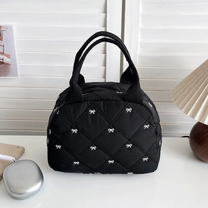 Sac à Main Matelassé Style Coréen pour Femmes Mode Nœud Brodé Sac Cabas Grande Capacité Décontracté Navette Pochette en Coton Légère