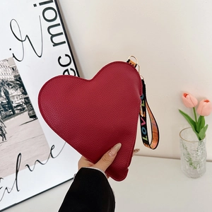 Fashion Heart Shaped PU Leather Handbag With Love Letter Strap Litchi Texture Women Clutch Handheld Small Tote Bag
