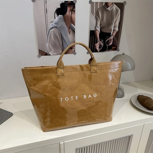 Large Capacity Minimalist Glossy Coated Tote Bag With Letter Print Casual Travel Handbag DuPont Paper Style Bag For Women