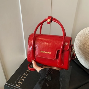 Elegant PU Leather Small Square Crossbody Bag For Women Fashion Letter Print Handbag With Top Handle Adjustable Strap Street Style