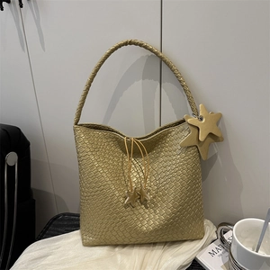 Women's Large Capacity Woven PU Leather Shoulder Bag Casual Tote Handbag With Star Pendant And Drawstring For Daily Use