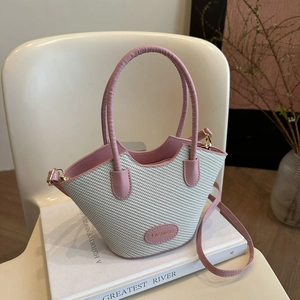 Sac Seau Tissé à la Mode pour Femmes en Cuir PU Surpiqûres Sac à Main Fourre-tout Bord Ondulé Sac Bandoulière pour Style de Rue Quotidien