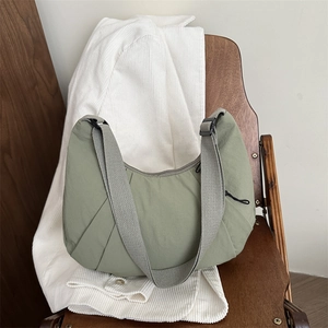 Women Lightweight Pleated Nylon Crescent Crossbody Bag Large Capacity Solid Color Shoulder Bag Casual Travel Tote Bag