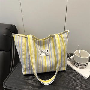 Large Capacity Striped Canvas Tote Bag Casual Lightweight Shoulder Bag With Fashion Patch For Women School Daily Travel Use