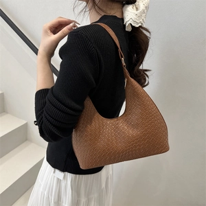Vintage brown woven texture half-moon Hobo shoulder bag for women in summer fashion