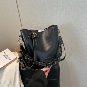 Vintage PU Leather Bucket Crossbody Bag For Women Solid Color Shoulder Bag With Braided Handle And Rabbit Pendant Fashion Bag