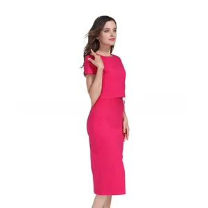 Ensemble de maternité rose rouge ajusté avec haut à manches courtes et jupe mi-longue