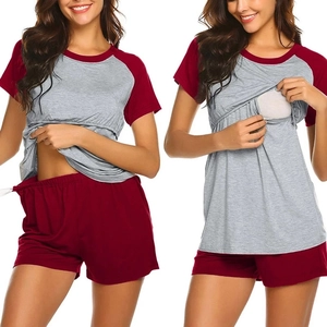 Pyjama de maternité à manches courtes en modal avec accès allaitement et manches raglan