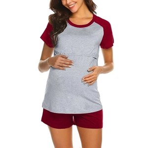 Ensemble pyjama de maternité en modal à manches courtes avec haut patchwork et short d'été