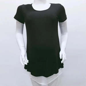Short sleeve maternity nursing top with layered hem and crew neck in black and white