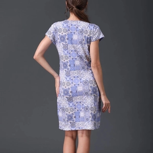 Slim fit maternity dress with blue tile print and elegant V-neck cotton design