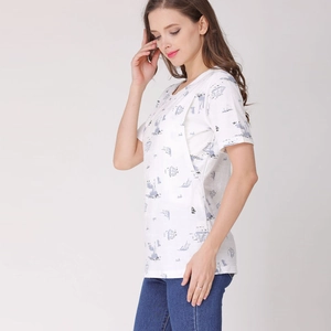 Short sleeve nursing t-shirt with nautical print and hidden side openings for breastfeeding