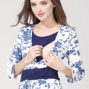 Floral maternity nursing dress with 3/4 sleeves and V-neck in navy blue and white