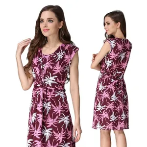 Robe de maternité en coton à fleurs avec col en V, sans manches et nœud à la taille