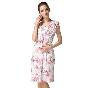 Robe de maternité fleurie en coton à col en V avec accès allaitement pour femmes enceintes
