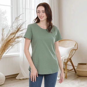 T-shirt premaman a maniche corte per allattamento in verde salvia con vestibilità ampia