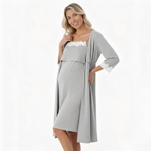 Set pigiama premaman grigio con sottoveste e cardigan a maniche lunghe con pizzo