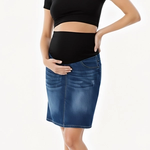 Jupe en jean de grossesse à taille haute avec bandeau élastique et délavage effet moustaches
