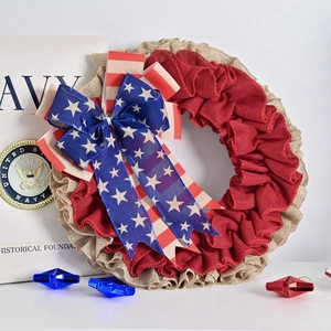 Ghirlanda patriottica del 4 luglio con fiocco bandiera USA per decorazione porta esterna