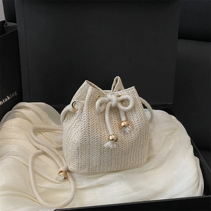 Damen Sommer Strand Strohgeflecht Beuteltasche Mode Minimalistisch Kordelzug Umhängetasche Mit Quaste Baumwollseil Schultergurt