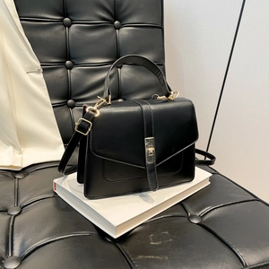 Elegante PU-Leder Quadratische Handtasche Mode Damen Umhängetasche Metallschloss Tragegriff Verstellbarer Gurt Urban Office Tasche