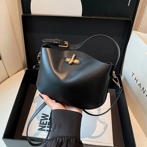 Women Minimalist PU Leather Crossbody Bag Chic Metal Lock Shoulder Handbag With Adjustable Strap Daily Versatile Square Tote For Lady