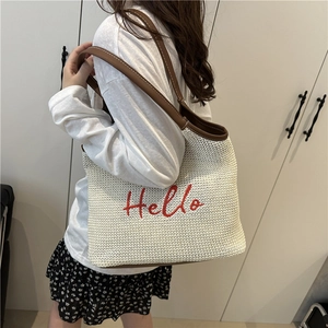 Grande borsa tote in paglia con ricamo Hello rosso e spalline in pelle marrone