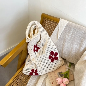 Sac à Épaule Tissé d'Été Sac Fourre-tout Floral au Crochet Ajouré pour Femmes Sac à Main Fait Main pour Plage Voyage
