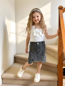 Costume Jupe en Denim Délavé et Top Camisole en Tricot de Coton pour Filles Avec Fleurs 3D Perle Artificielle et Strass