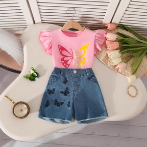 Detail of pink ruffle sleeve t-shirt with butterfly print and denim shorts set