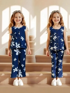 Tenue en Denim Décontractée pour Filles Gilet Sans Manches à Boutons Avec Nœud Imprimé Floral Cocotier Haut Et Pantalon