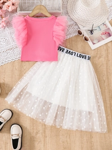 Completo bambina con top a maniche in tulle rosa e gonna a pois con cintura Love