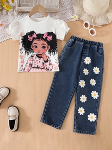 Tenue d'été stylée pour filles avec t-shirt blanc et jean avec motif de marguerites