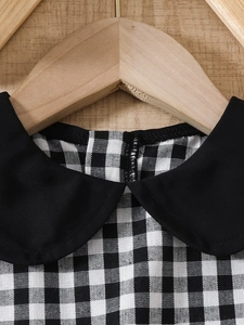 Robe d'été pour filles à carreaux vichy noir et blanc avec col Claudine noir classique