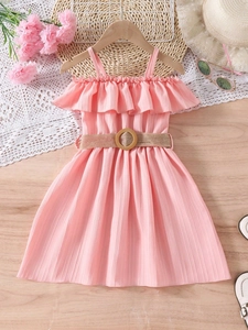 Pink off-shoulder girls' summer dress with ruffles and woven belt on wooden hanger