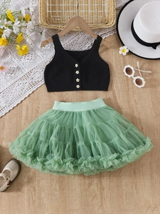Mädchen 2-teiliges Sommer-Strickset mit Gänseblümchen-Knöpfen und grünem Tutu-Rock