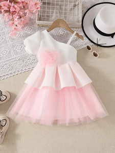 Robe de princesse asymétrique blanche et rose avec fleurs 3D et tulle pour filles