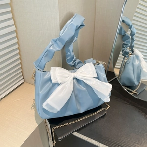 Sac Bandoulière Doux en Cuir PU pour Femmes avec Noeud et Plis Sac à Épaule Élégant Sac Sous le Bras Mode avec Chaîne