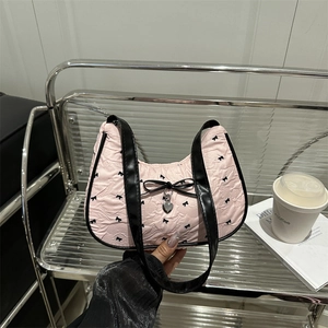 Dolce Borsa Sotto l'Ascella Plissettata con Fiocco per Donna Ciondolo a Cuore Stampa Floreale Leggera Borsa a Tracolla Hobo casual