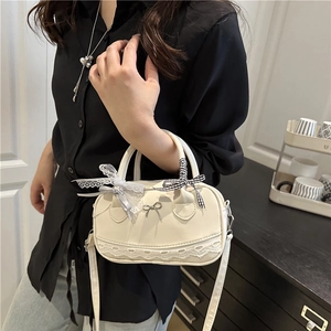 Elegante borsa a mano in pelle PU crema con pizzo e fiocco d'argento per donne