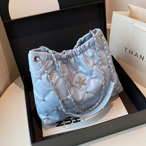 Women Retro Quilted PU Leather Crossbody Bag With Rhinestone Star Decor Large Capacity Chain Shoulder Bag Fashion Tote Bag