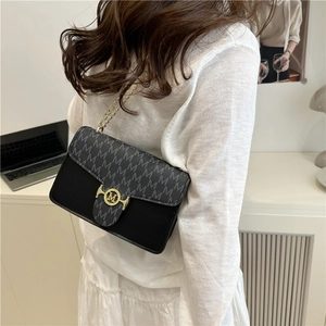 New Chinese style black chain shoulder bag with vintage floral print and M-buckle detail