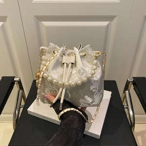 Vintage Embroidery Bucket Bag With Artificial Pearl Handle Satin Jacquard Floral Crossbody Bag Gold Chain Strap For Women Elegant Party