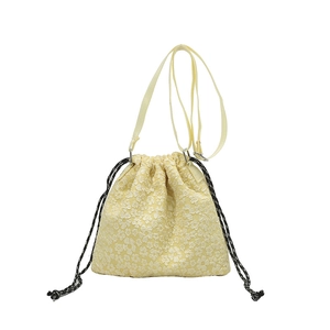 Sac à bandoulière fleuri jaune clair avec cordon de serrage et texture jacquard chic