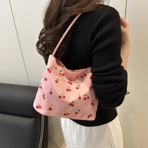 Sac sous le bras rose avec motif cerise pour femme, grand sac à épaule tendance et chic