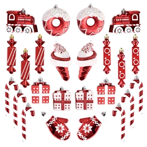 Set de décorations de sapin de Noël comprenant cannes à sucre, gants et train rouge et blanc
